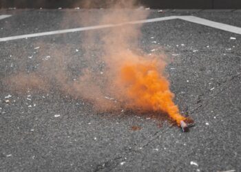 Everybody is talking about the Bomb Threat at Shelby High School!!    Was the bomb threat real or a hoax??? Or even a Political Stunt???  